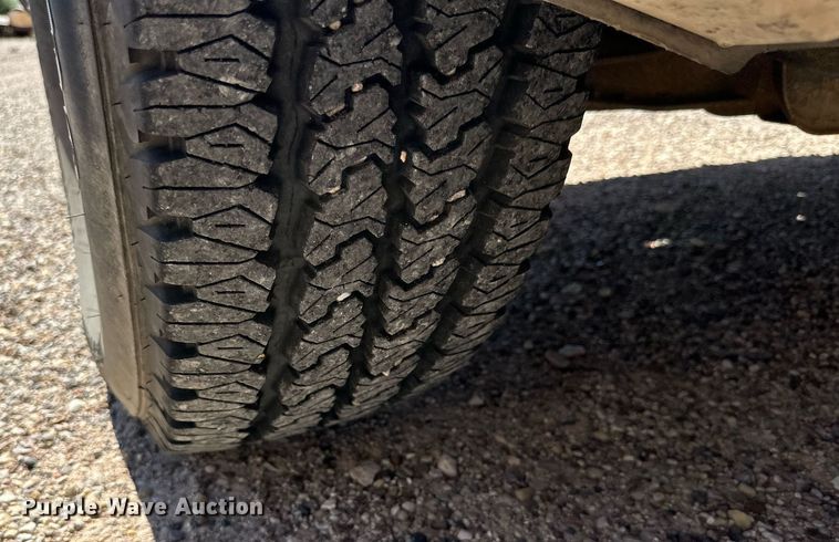 image for item DD3264 2008 Chevrolet Silverado1500 pickup truck