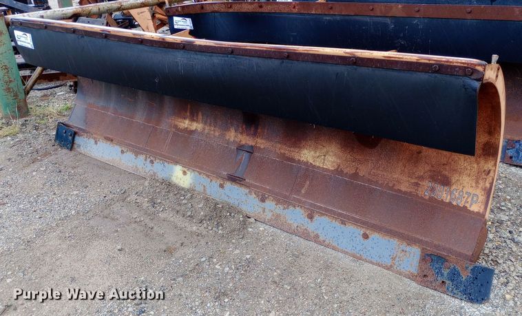 image for item DH1414 Wausau 10' W snow plow