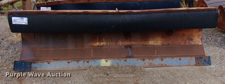 image for item DH1414 Wausau 10' W snow plow