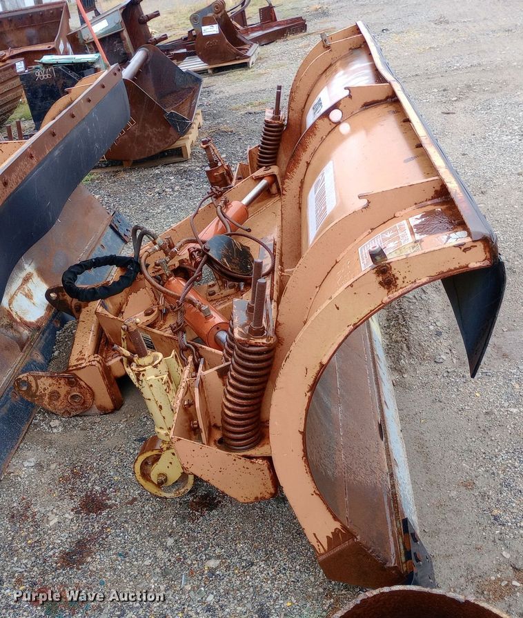 image for item DH1414 Wausau 10' W snow plow