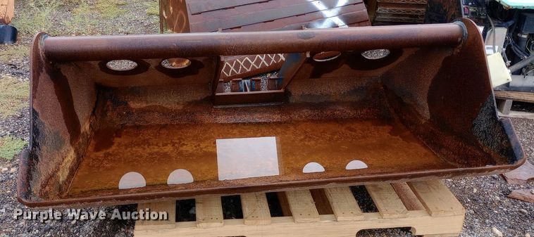 image for item DH1422 Gradall  66