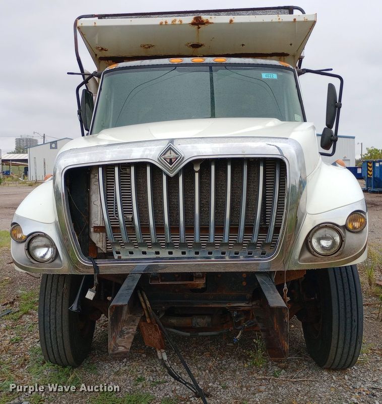 image for item DH1436 2008 International  7400 dump truck