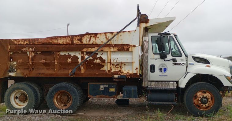image for item DH1436 2008 International  7400 dump truck