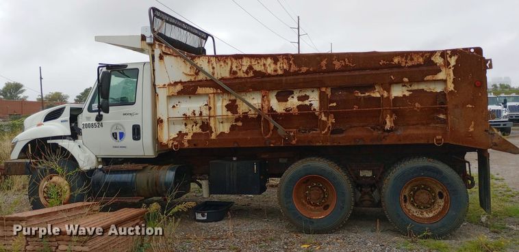image for item DH1436 2008 International  7400 dump truck