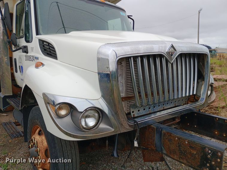 image for item DH1436 2008 International  7400 dump truck