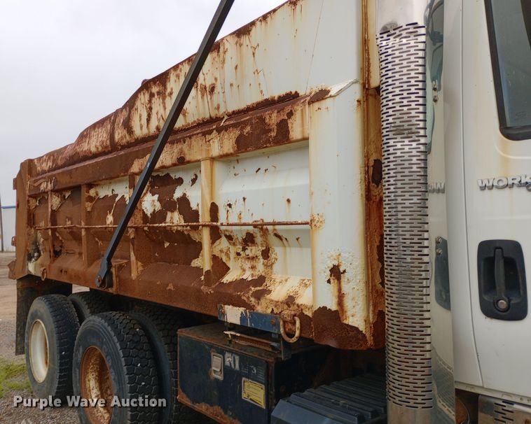 image for item DH1436 2008 International  7400 dump truck