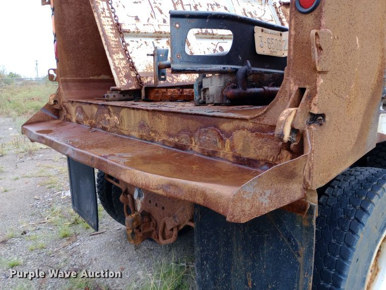 image for item DH1436 2008 International  7400 dump truck