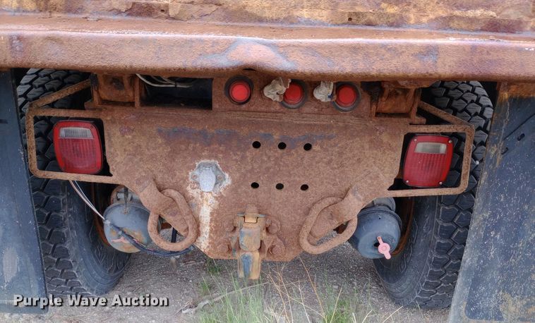 image for item DH1436 2008 International  7400 dump truck