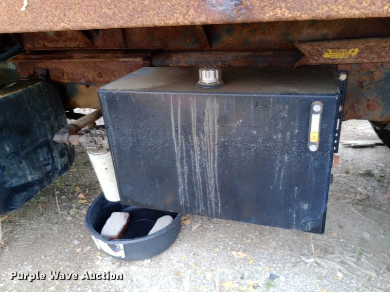 image for item DH1436 2008 International  7400 dump truck