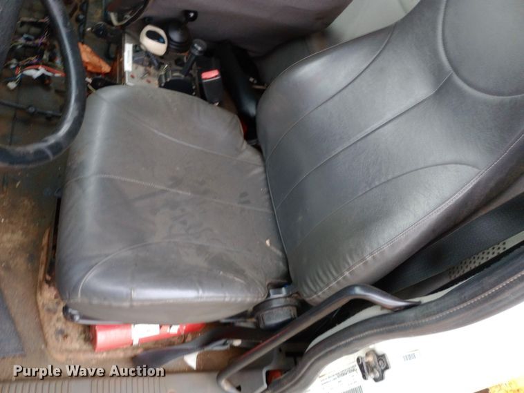 image for item DH1436 2008 International  7400 dump truck