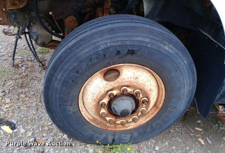 image for item DH1436 2008 International  7400 dump truck