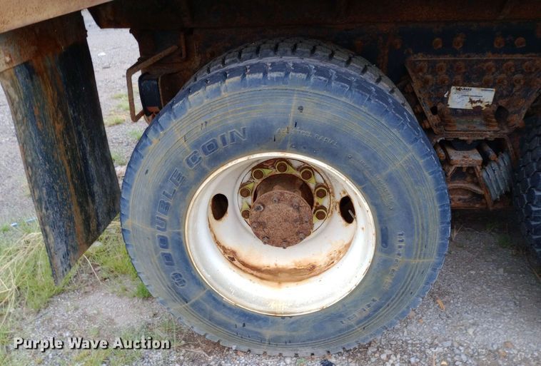 image for item DH1436 2008 International  7400 dump truck