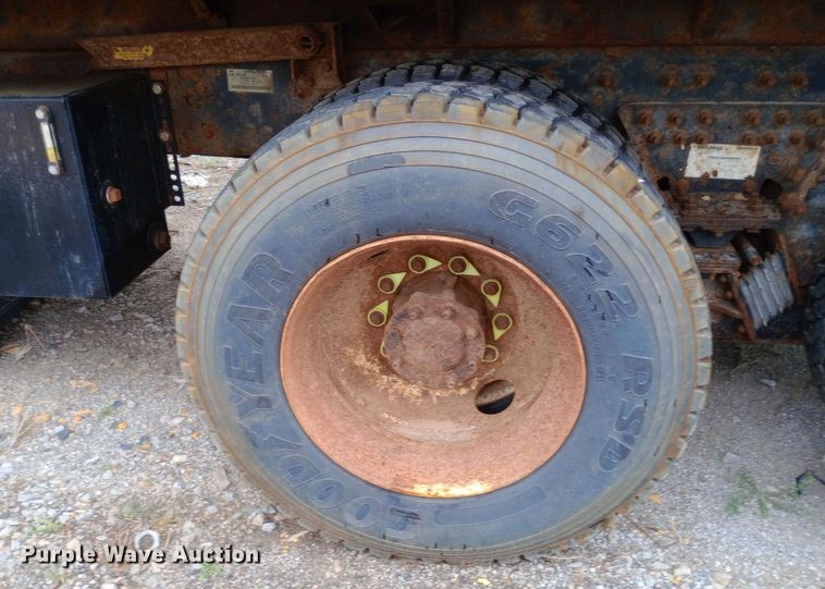 image for item DH1436 2008 International  7400 dump truck