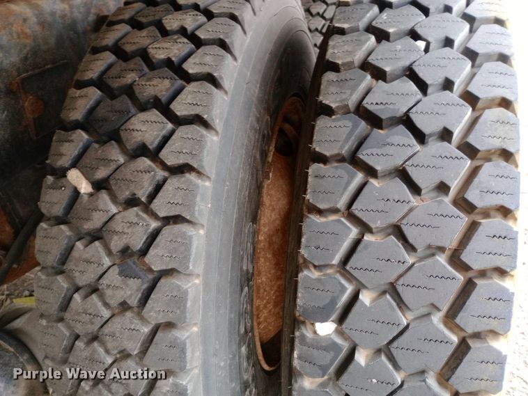 image for item DH1436 2008 International  7400 dump truck