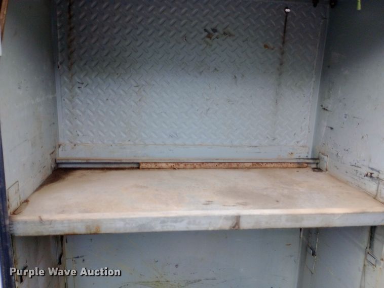 image for item DH1439 2008 International  4300 utility / service truck