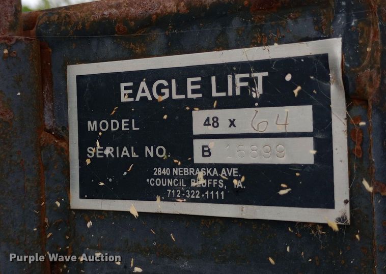 image for item DH1439 2008 International  4300 utility / service truck