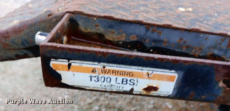 image for item DH1439 2008 International  4300 utility / service truck