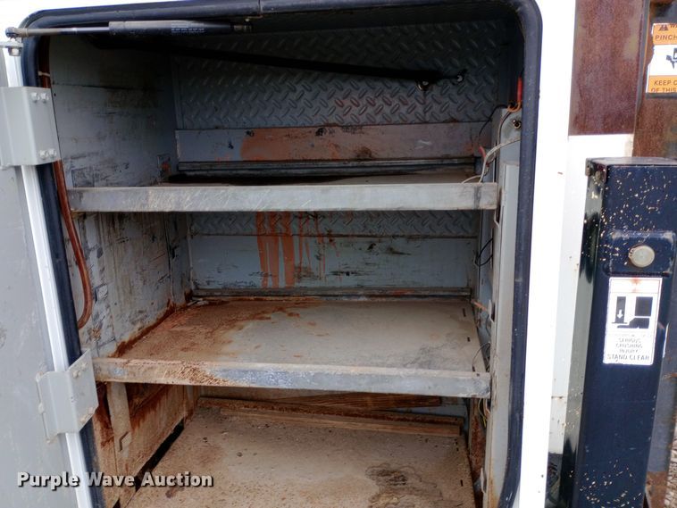 image for item DH1439 2008 International  4300 utility / service truck