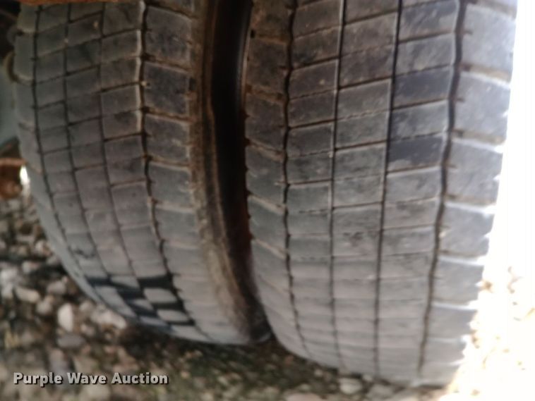 image for item DH1439 2008 International  4300 utility / service truck