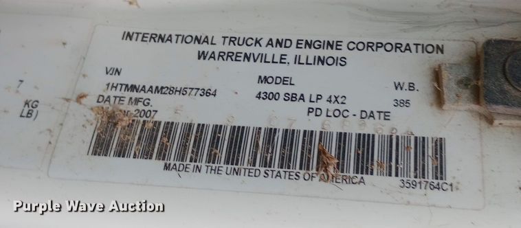 image for item DH1439 2008 International  4300 utility / service truck