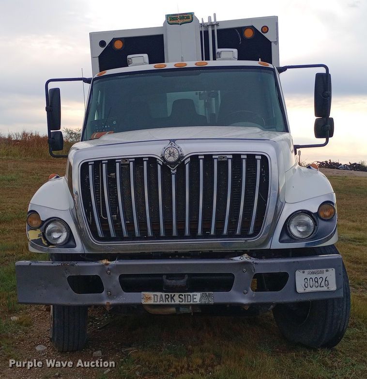 image for item DH1442 2011 International WorkStar 7300 refuse truck