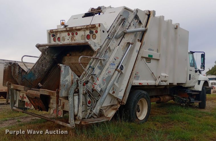 image for item DH1442 2011 International WorkStar 7300 refuse truck