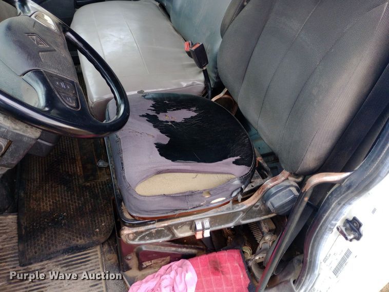 image for item DH1442 2011 International WorkStar 7300 refuse truck