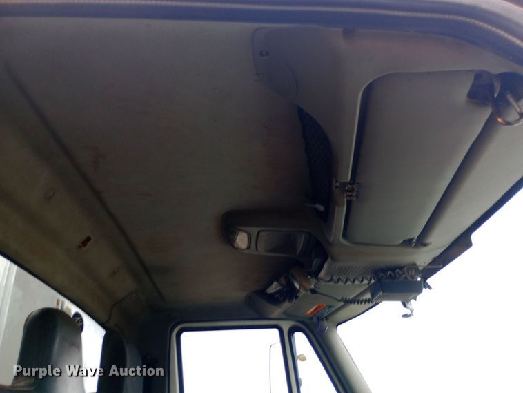 image for item DH1442 2011 International WorkStar 7300 refuse truck