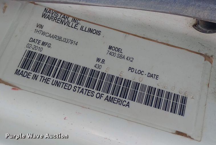 image for item DH1442 2011 International WorkStar 7300 refuse truck