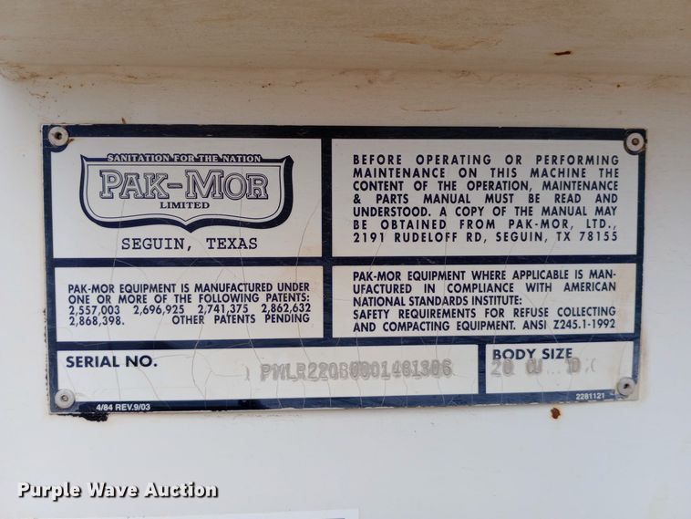 image for item DH1443 2006 Freightliner Business Class M2 refuse truck