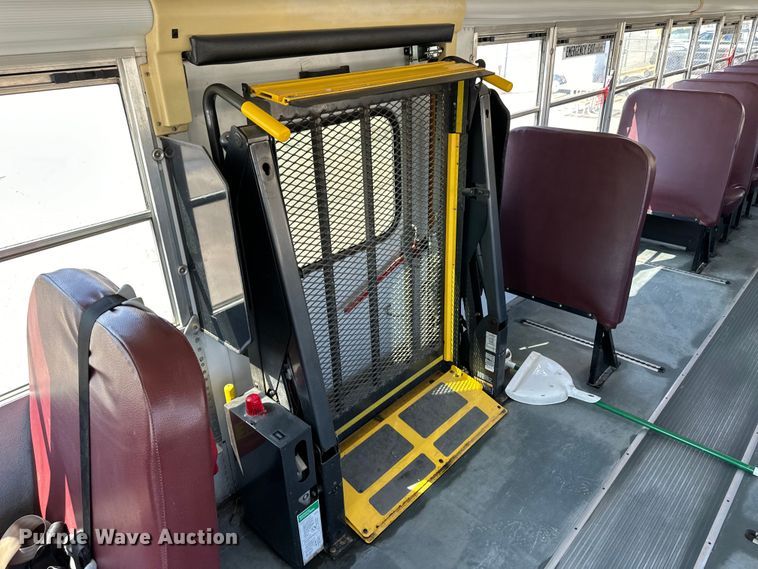 image for item DL0473 2010 Blue Bird All American school bus