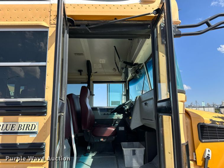image for item DL0474 2009 Blue Bird Vision school bus
