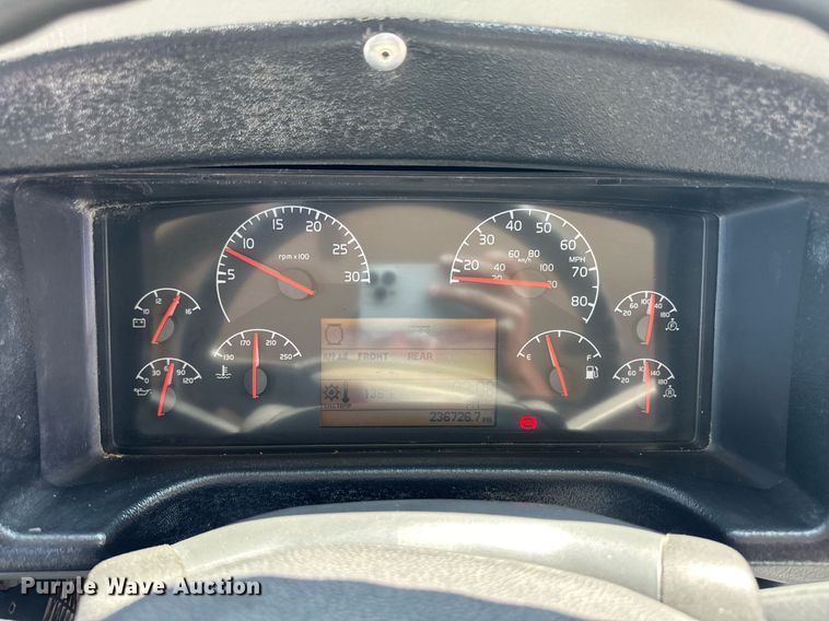 image for item DL0474 2009 Blue Bird Vision school bus