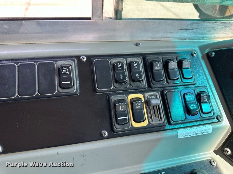 image for item DL0474 2009 Blue Bird Vision school bus