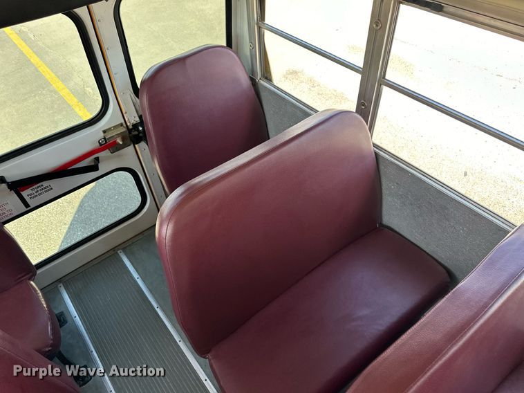 image for item DL0474 2009 Blue Bird Vision school bus