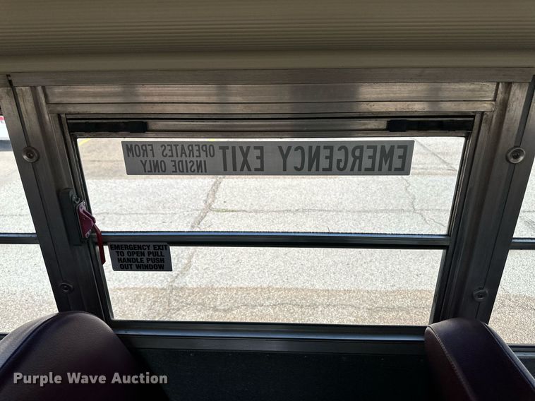 image for item DL0474 2009 Blue Bird Vision school bus