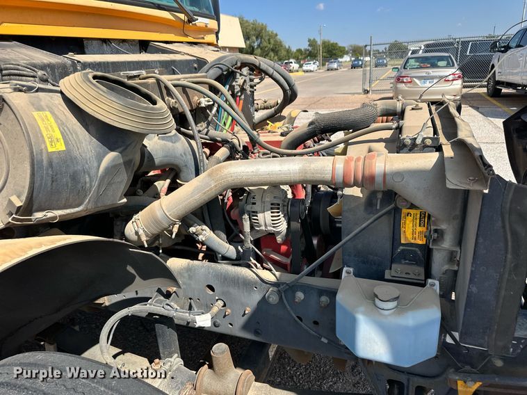 image for item DL0474 2009 Blue Bird Vision school bus