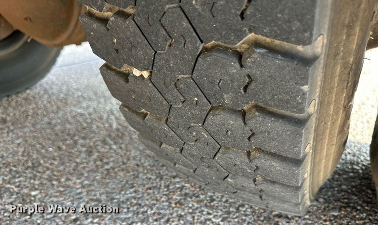 image for item DL0474 2009 Blue Bird Vision school bus