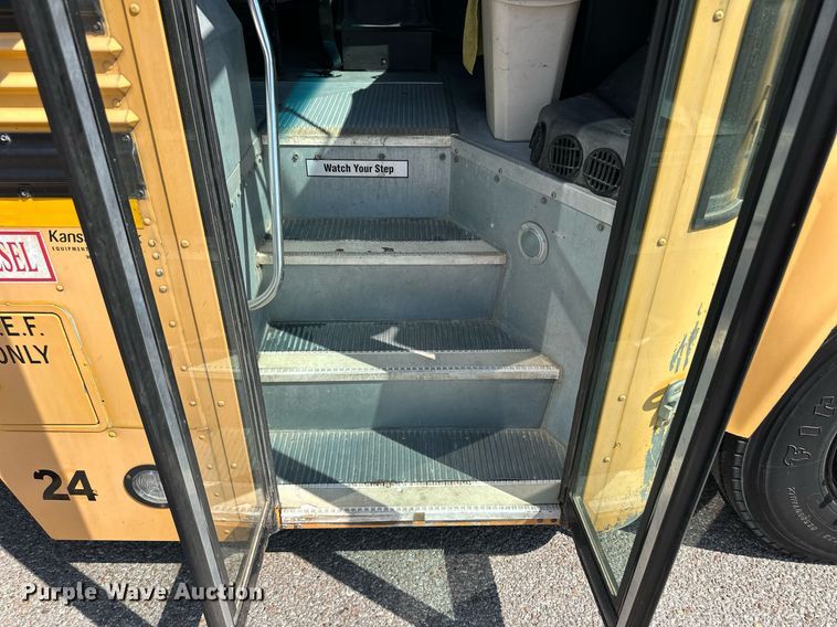 image for item DL0475 2012 Blue Bird Vision school bus