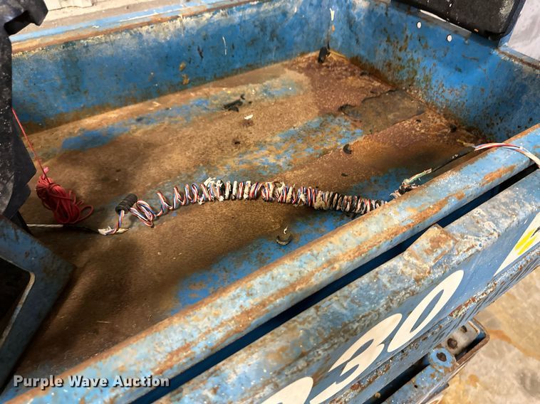 image for item DL0476 Genie GS-1930 scissor lift