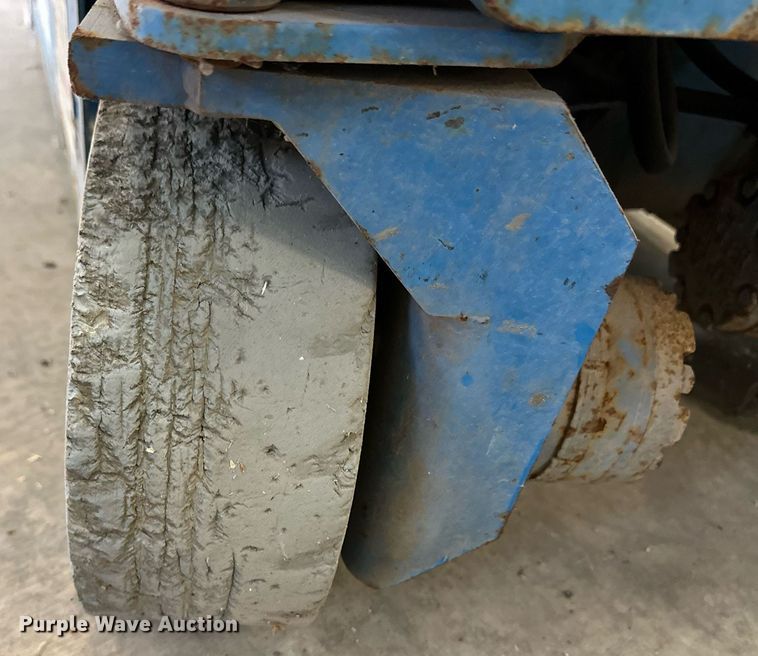 image for item DL0477 Genie GS-1930 scissor lift