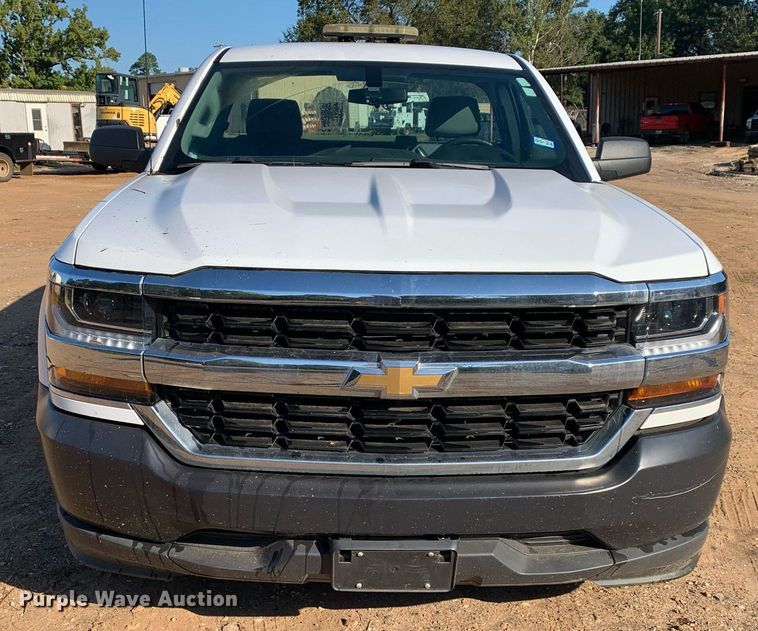 image for item DM1816 2018 Chevrolet  Silverado 1500   pickup truck