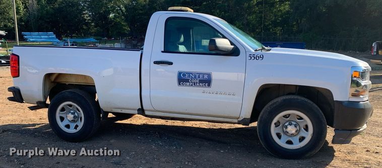 image for item DM1816 2018 Chevrolet  Silverado 1500   pickup truck