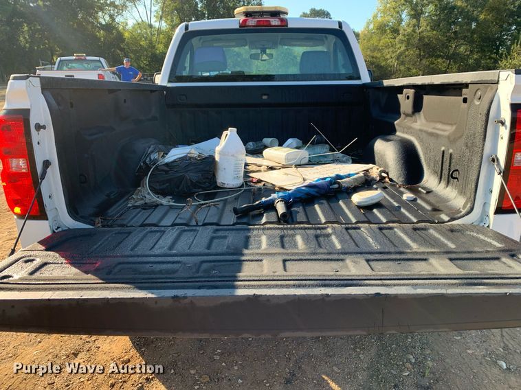 image for item DM1816 2018 Chevrolet  Silverado 1500   pickup truck