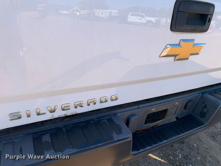 image for item DM1816 2018 Chevrolet  Silverado 1500   pickup truck