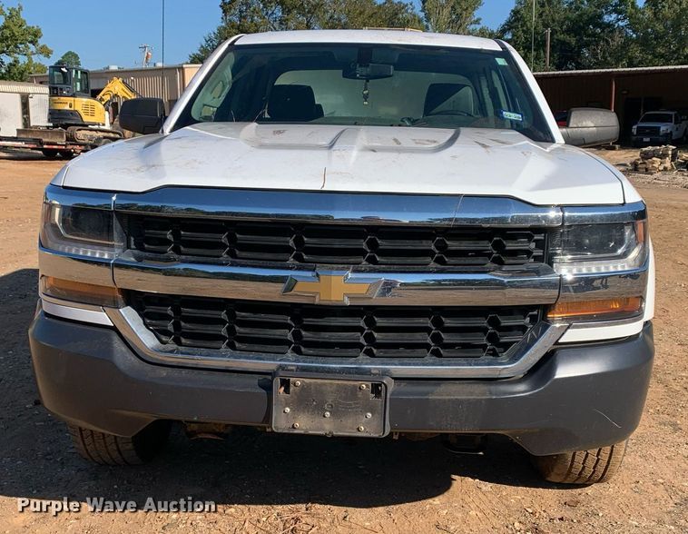 image for item DM1817 2018 Chevrolet  Silverado 1500 Double Cab pickup truck