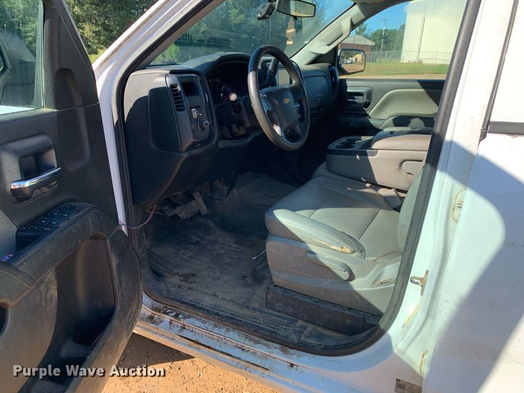 image for item DM1817 2018 Chevrolet  Silverado 1500 Double Cab pickup truck