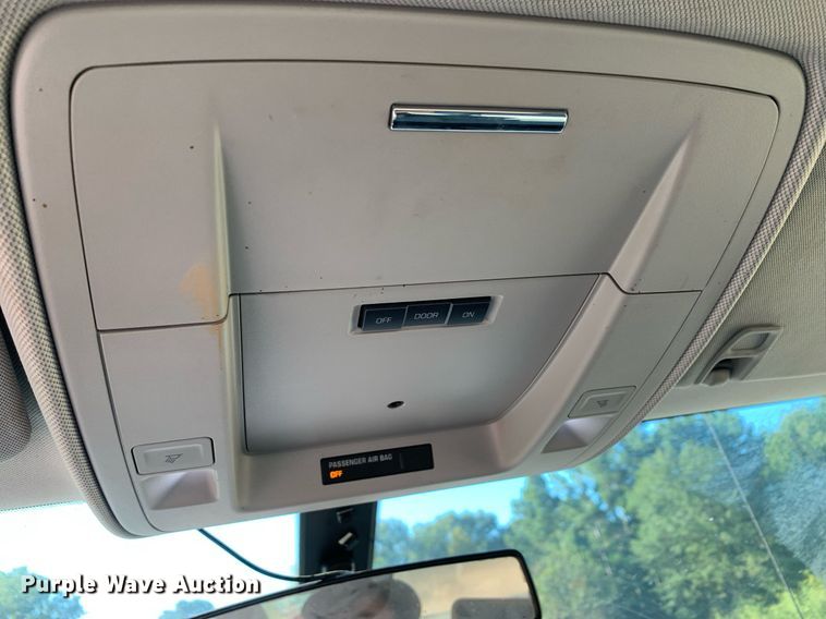 image for item DM1817 2018 Chevrolet  Silverado 1500 Double Cab pickup truck