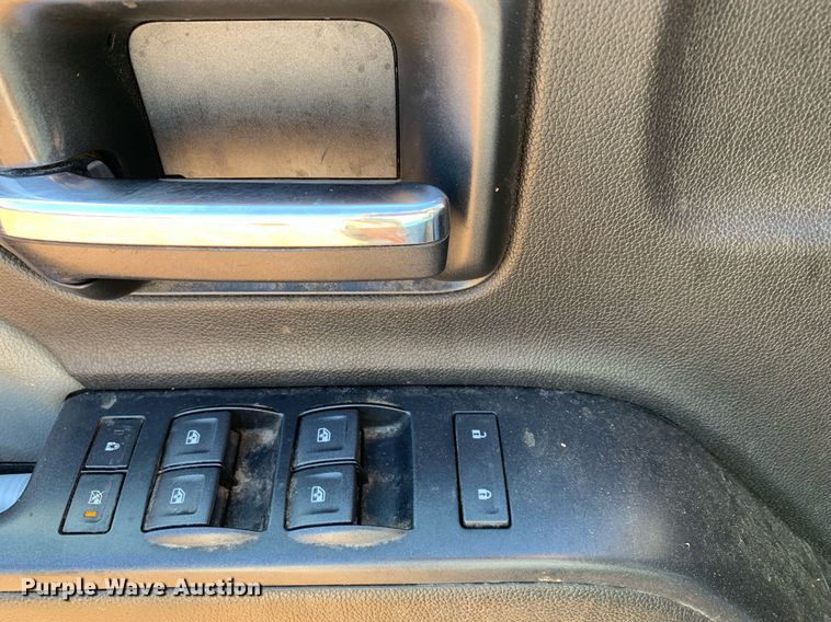 image for item DM1817 2018 Chevrolet  Silverado 1500 Double Cab pickup truck