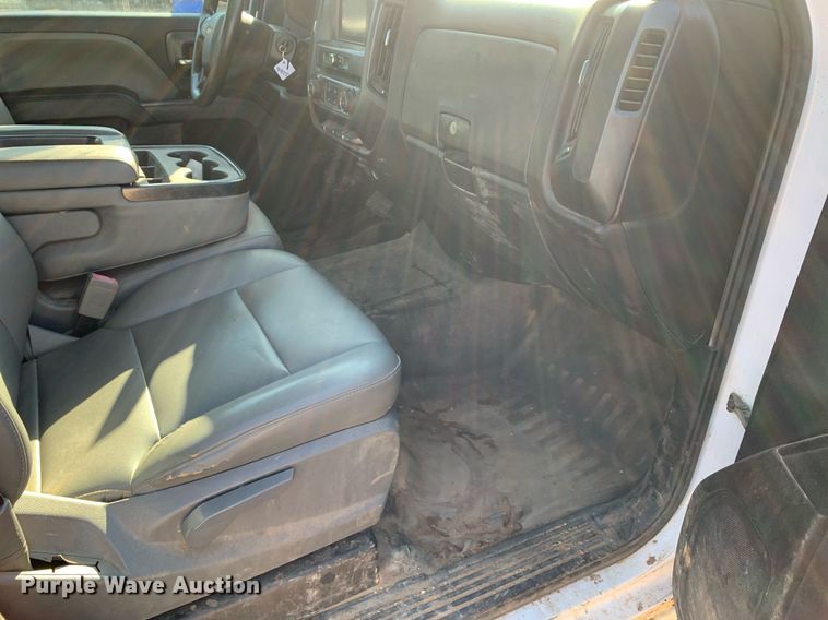 image for item DM1817 2018 Chevrolet  Silverado 1500 Double Cab pickup truck